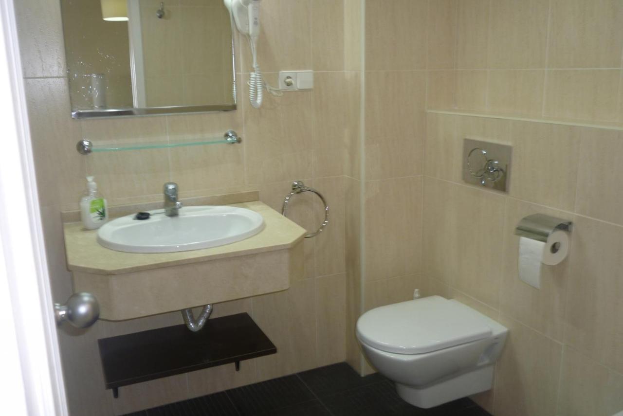 Club Calahonda Walking Distance To Beach Sitio de Calahonda Exterior photo